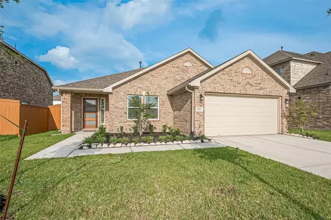2212 Manila Ln, Texas City, TX 77568