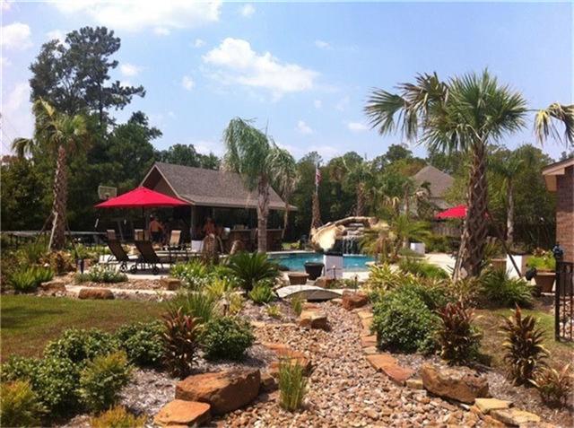 2402 Laureldale Park Ln, Spring, TX 77386 photo 1