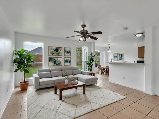 7211 Calcutta Spring Dr, Houston, TX 77083