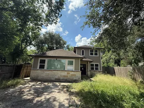 1004 Bonnie St, South Houston, TX 77587