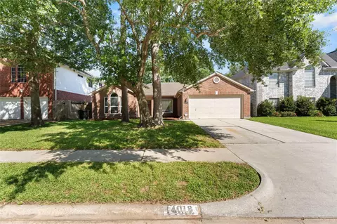 14018 Gray Bear Cir, Cypress, TX 77429