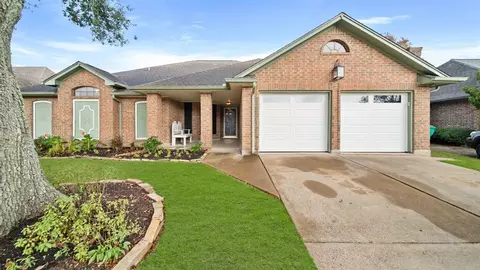 6119 Denmark Dr, Pasadena, TX 77505 photo 1