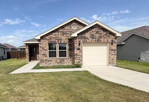 1331 E Candor Dr, Edinburg, TX 78542