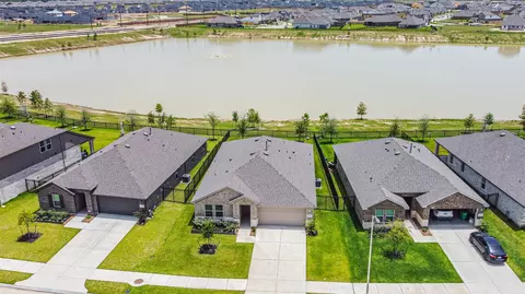 3041 Emerald Ocean Dr, Katy, TX 77493