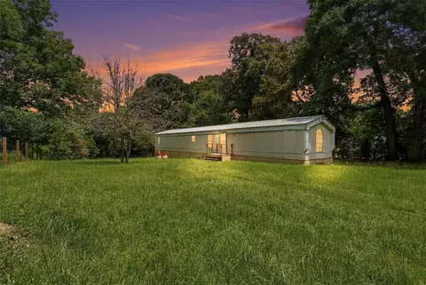 2351 Cherry Creek East Dr, Shepherd, TX 77371