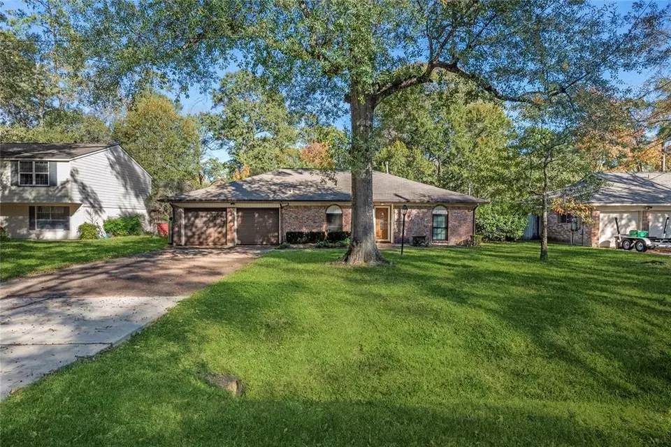 3302 Rustling Pines St, Spring, TX 77380 13 Photos Movoto