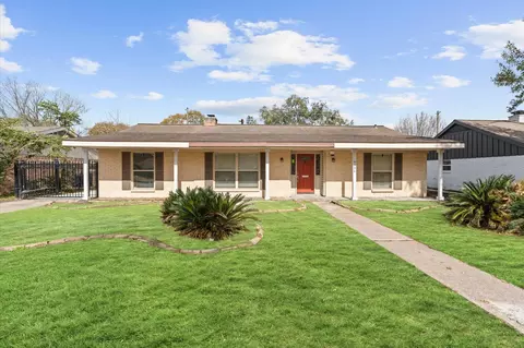 6026 Mcknight St, Houston, TX 77035