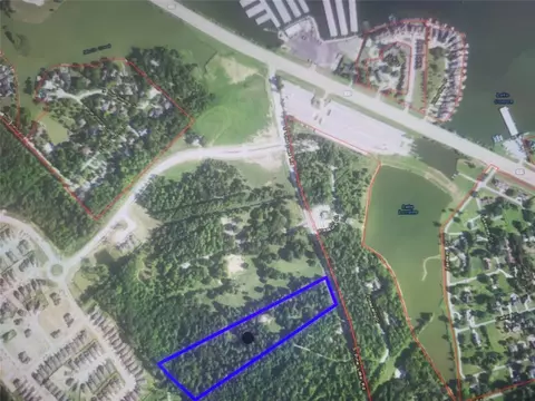500 S Pine Lake Rd, Montgomery, TX 77316