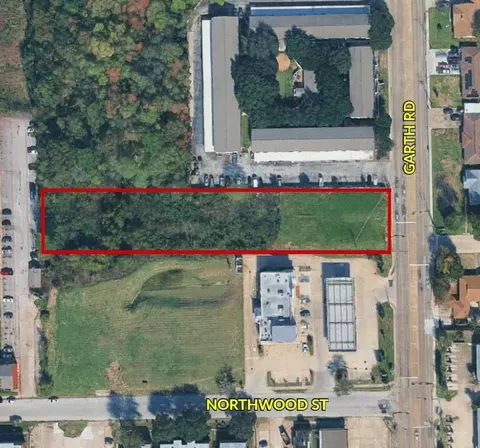 3203 Garth Rd, Baytown, TX 77521
