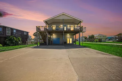 4118 Hardin Dr, Galveston, TX 77554