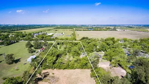 6716 Sjolander Rd, Baytown, TX 77521