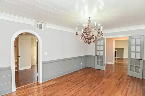 Dining - 1031 Meyer St, Sealy, TX 77474 photo 1 of 1