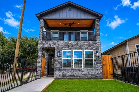 334 E 31st St, Houston, TX 77018