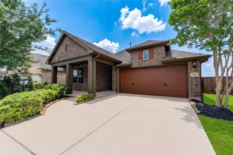 3406 Lake Ct, Iowa Colony, TX 77583