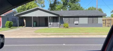 1908 N 16th St, Orange, TX 77630