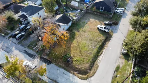 607 Melwood St, Houston, TX 77009
