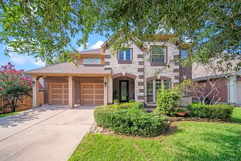 411 Hendricks Forest Ln, Conroe, TX 77384 photo 1