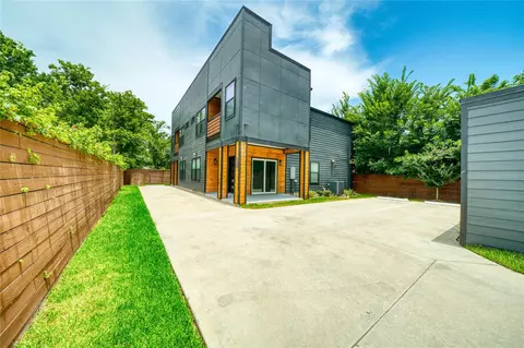 4929 Wilmington St #A/B, Houston, TX 77033