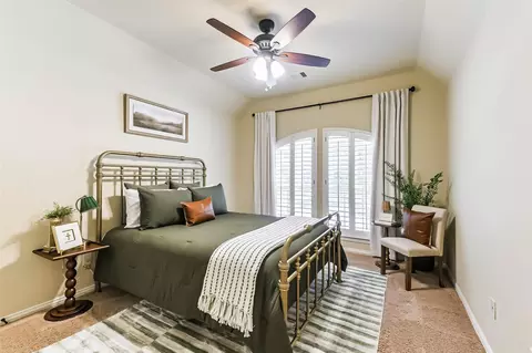 Bedroom - 2530 Hendricks Lakes Dr, Spring, TX 77388 photo 2 of 2