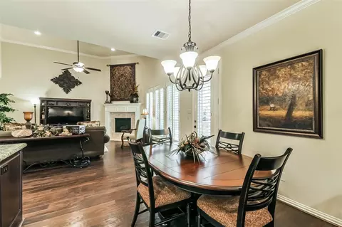 Dining - 2530 Hendricks Lakes Dr, Spring, TX 77388 photo 4 of 4