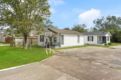 8514 Spaulding St, Houston, TX 77016