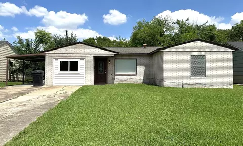 8227 St Lo Rd, Houston, TX 77033