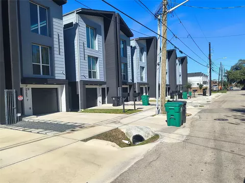 2216 Gregg St, Houston, TX 77026