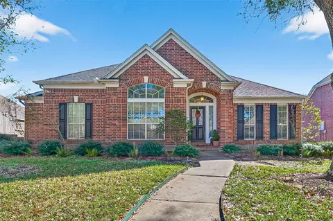 3219 Shadowleaf Dr, Houston, TX 77082