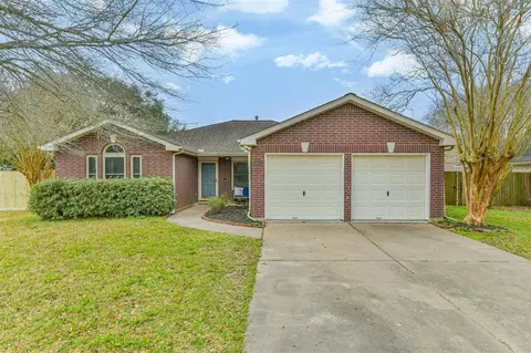 3425 Stevenwood Ln, Alvin, TX 77511