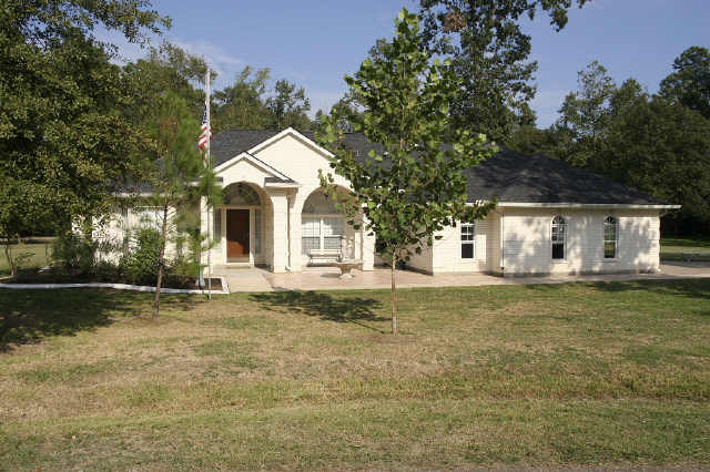 11483 Tamina Trl, Conroe, TX 77384 photo 1