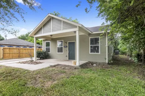 3618 Rockingham St, Houston, TX 77051