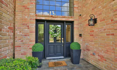 Entry Way - 17618 Hidden Forest Dr, Spring, TX 77379 photo 1 of 4
