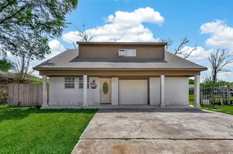17006 Folsom Dr, Houston, TX 77049