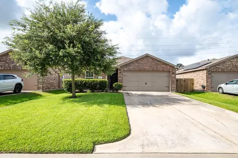 11126 Blue Grove Dr, Humble, TX 77396