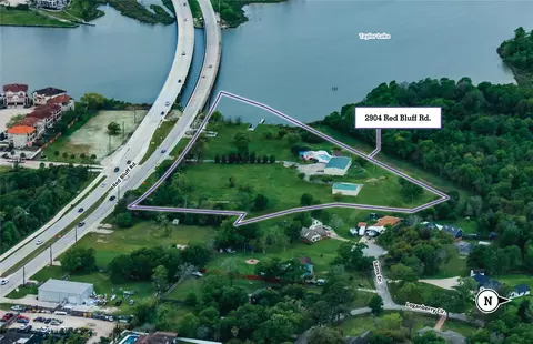 2904 Red Bluff Rd, Seabrook, TX 77586