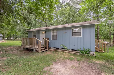 7 Hickory Ln # A, Huntsville, TX 77340