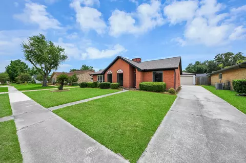 11526 Sagevale Ln, Houston, TX 77089