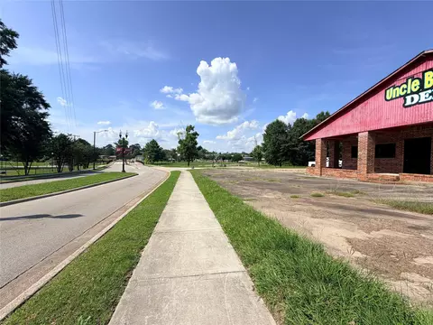 400 S Main St, Jasper, TX 75951 photo 4