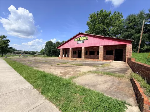 400 S Main St, Jasper, TX 75951 photo 11