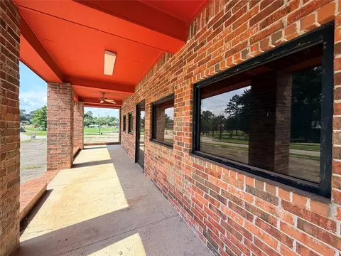 400 S Main St, Jasper, TX 75951 photo 9