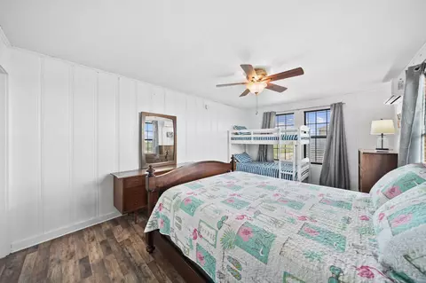 Bedroom - 714 Caisson St, Surfside Beach, TX 77541 photo 6 of 6