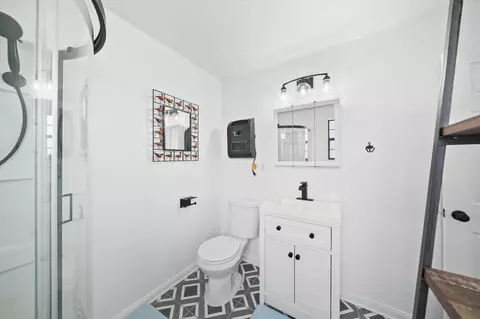 Bath - 714 Caisson St, Surfside Beach, TX 77541 photo 2 of 2