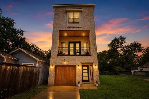 908 Muncie Ave, Dallas, TX 75212