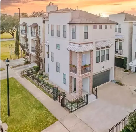 3610 Chenevert St, Houston, TX 77004
