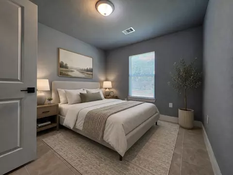 Bedroom - 2129 Raspberry Ln, Pasadena, TX 77502 photo 2 of 9