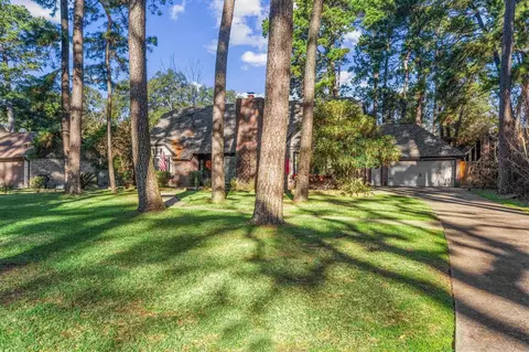 Exterior - 8118 Oak Moss Dr, Spring, TX 77379 photo 2 of 7