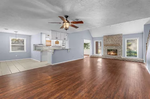 Living - 8118 Oak Moss Dr, Spring, TX 77379 photo 3 of 9
