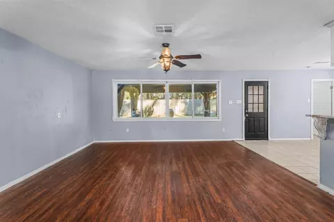 Living - 8118 Oak Moss Dr, Spring, TX 77379 photo 6 of 9