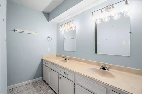 Bath - 8118 Oak Moss Dr, Spring, TX 77379 photo 3 of 6