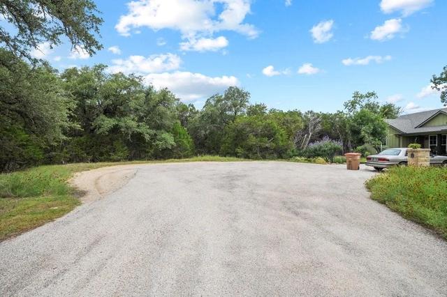 1314 Buckeye Ln, Wimberley, TX 78676